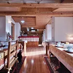 Dolomiti 3 Bedrooms Parking 40 Min From Cortina